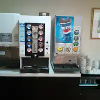 บาร์เครื่องดื่มฟรี