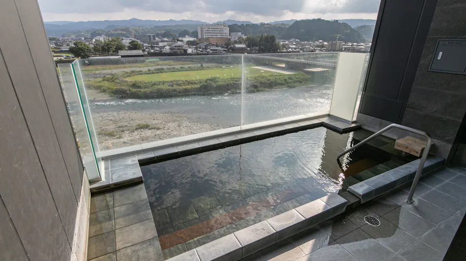 Hitoyoshi Onsen Nabeya (Formerly: Nabeya Main Building)