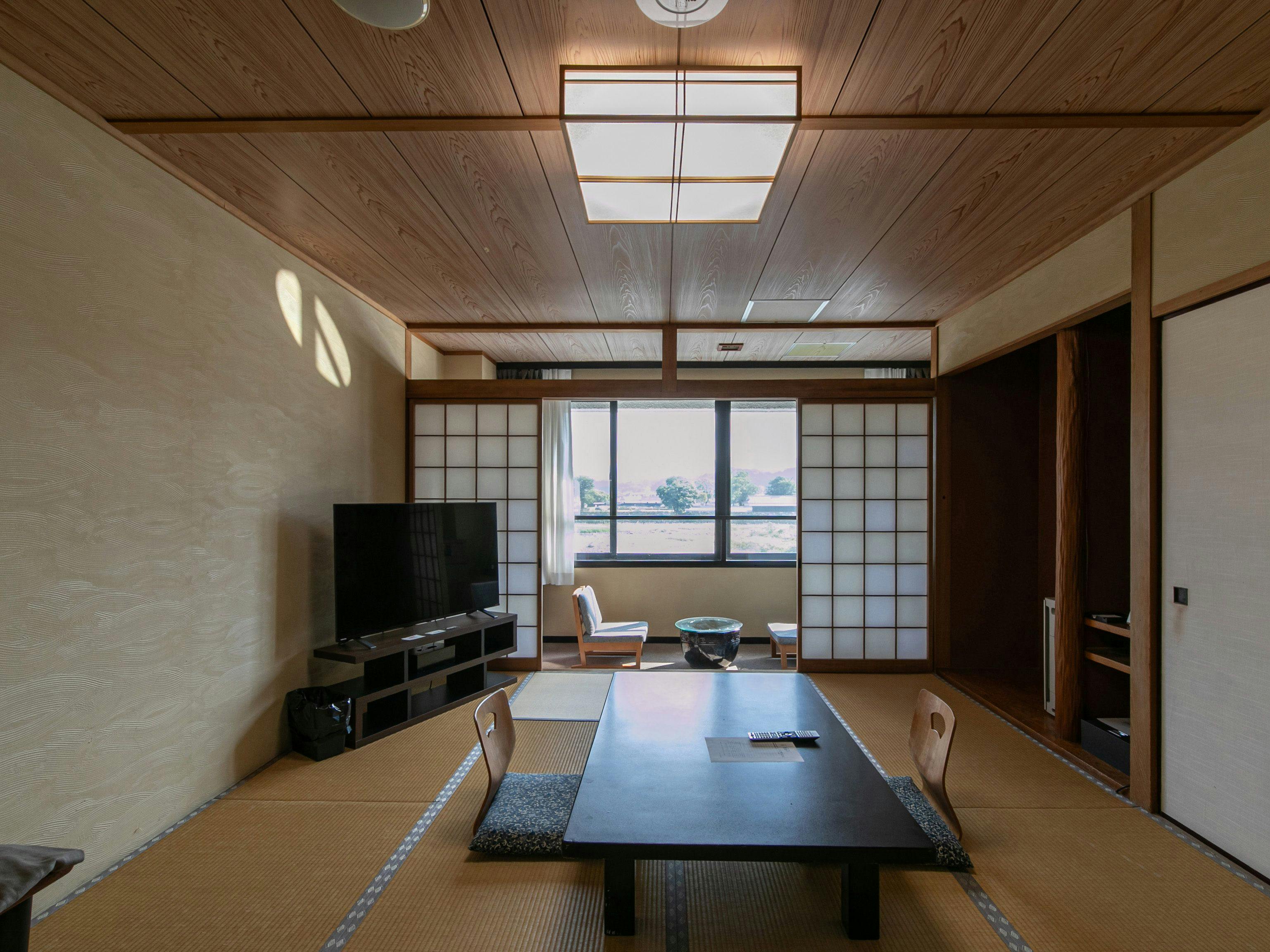 Hitoyoshi Onsen Nabeya (Formerly: Nabeya Main Building)