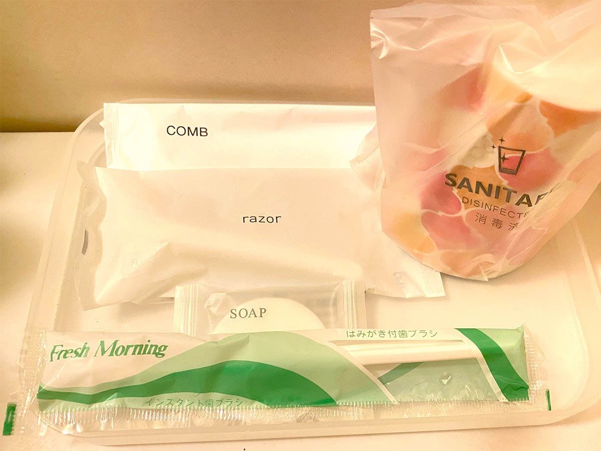 ・Fasilitas tersedia di setiap kamar tamu.