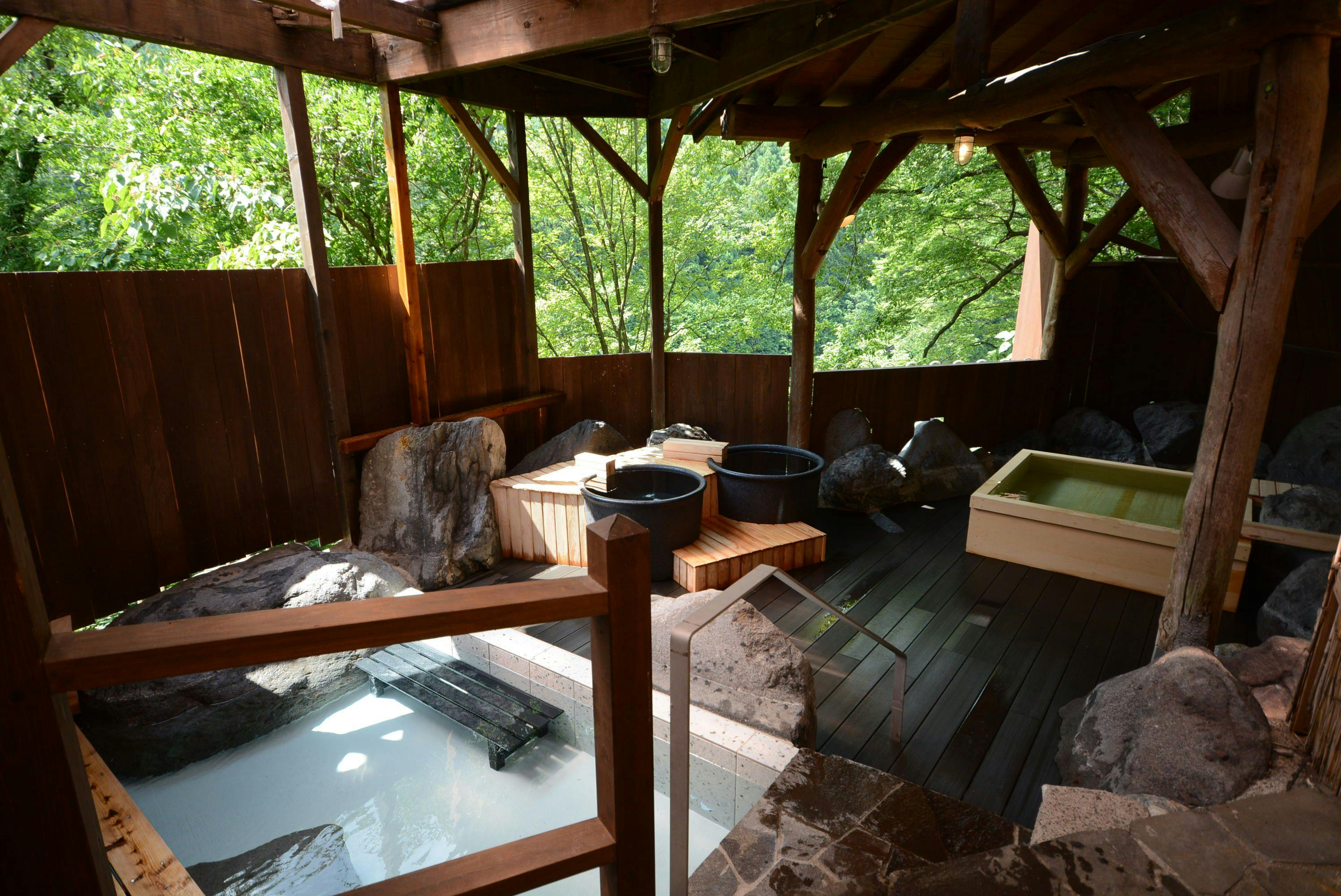 민속관 노천탕 사진 업데이트