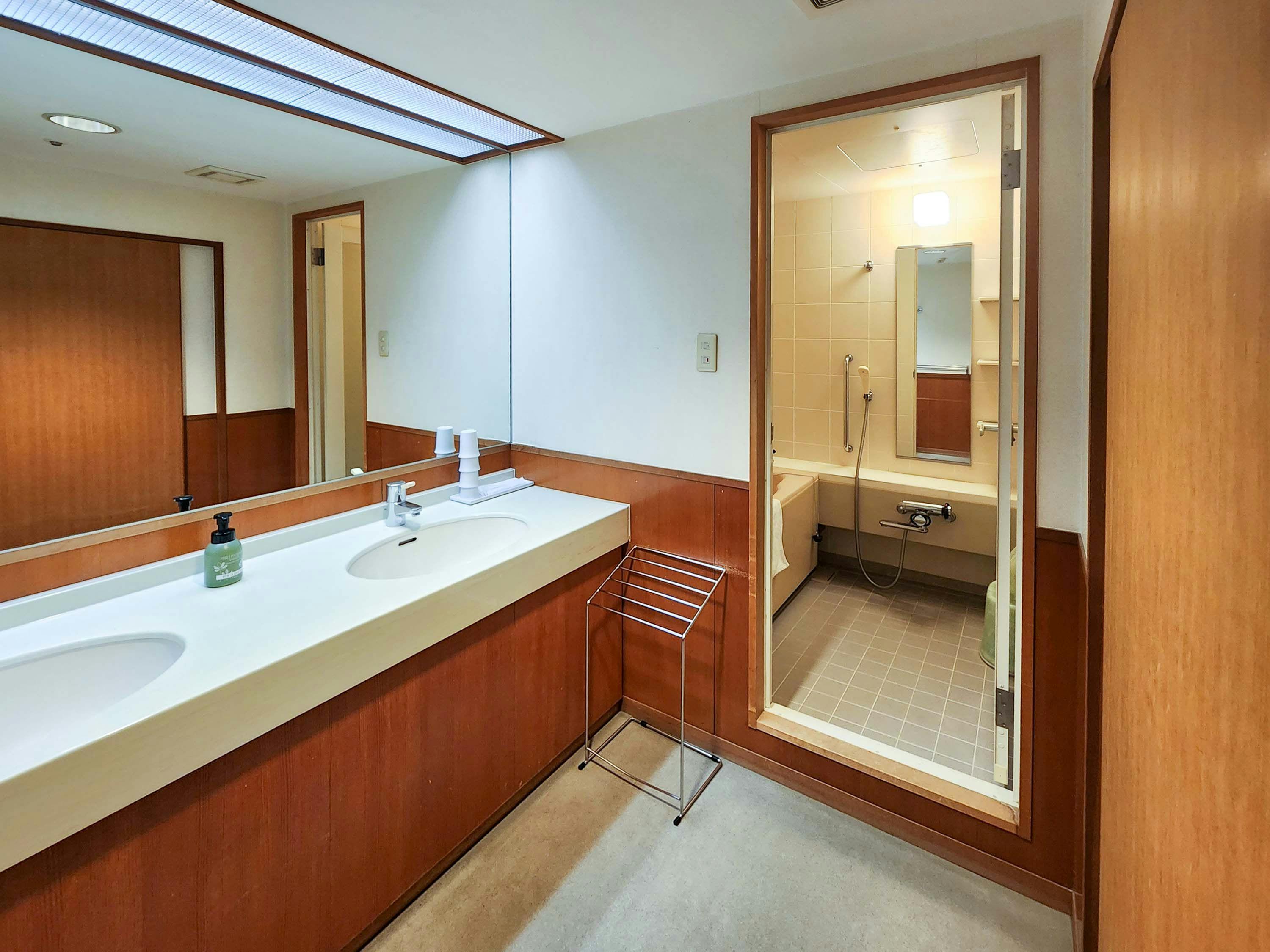 Izu Atagawa Onsen Hotel Cetus Royal