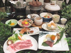 湯遊び宿　旬樹庵　さんさ亭