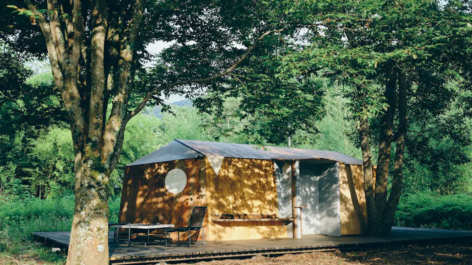 LOOF TINY HOUSE CAMP