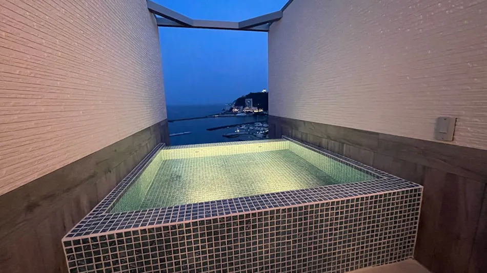 Private Onsen Condominium Grandview Atami