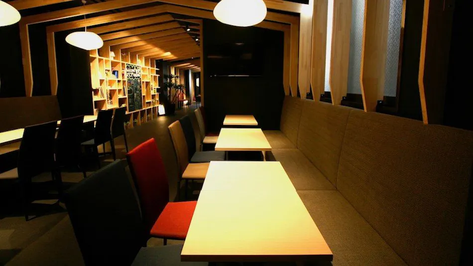 Namba Guesthouse Hive