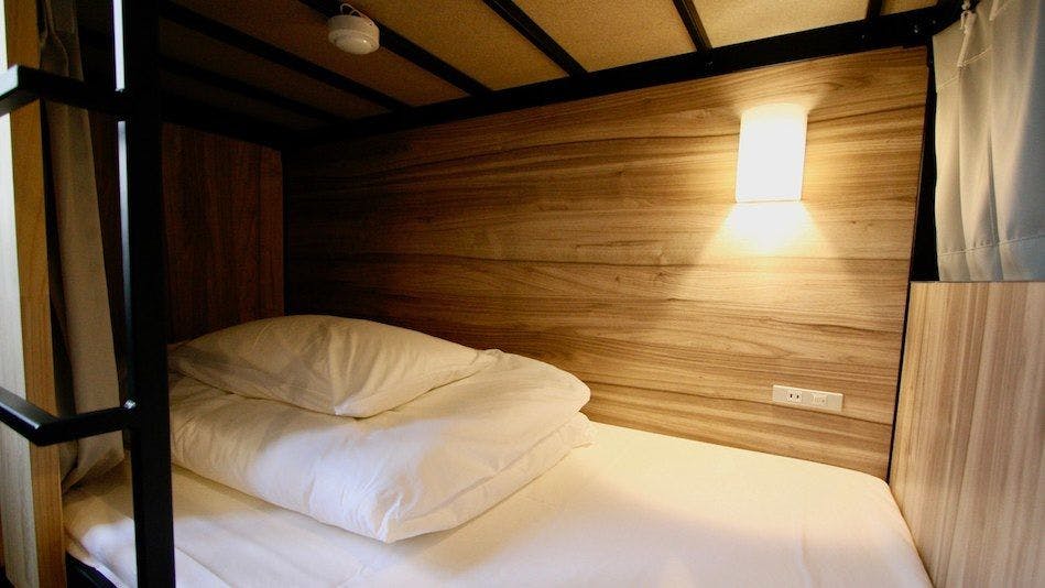 Namba Guesthouse Hive