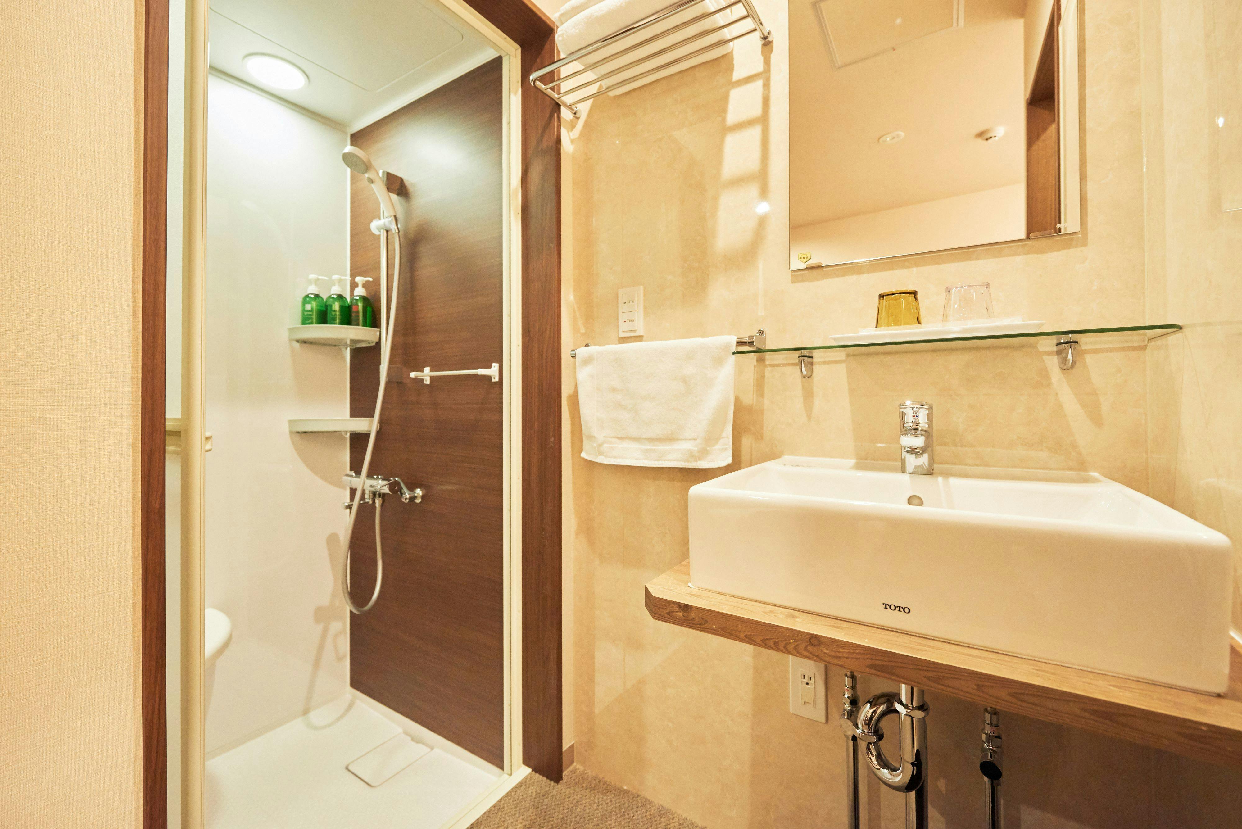 Iyashi-dokoro Hotel Kanraku Honjo Waseda Ekimae