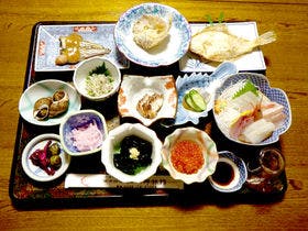 旅館　仁三郎