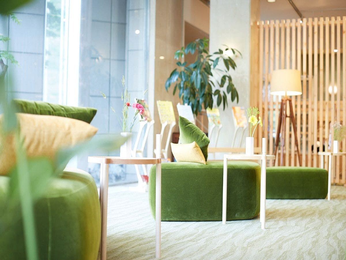 책 라운지로도...