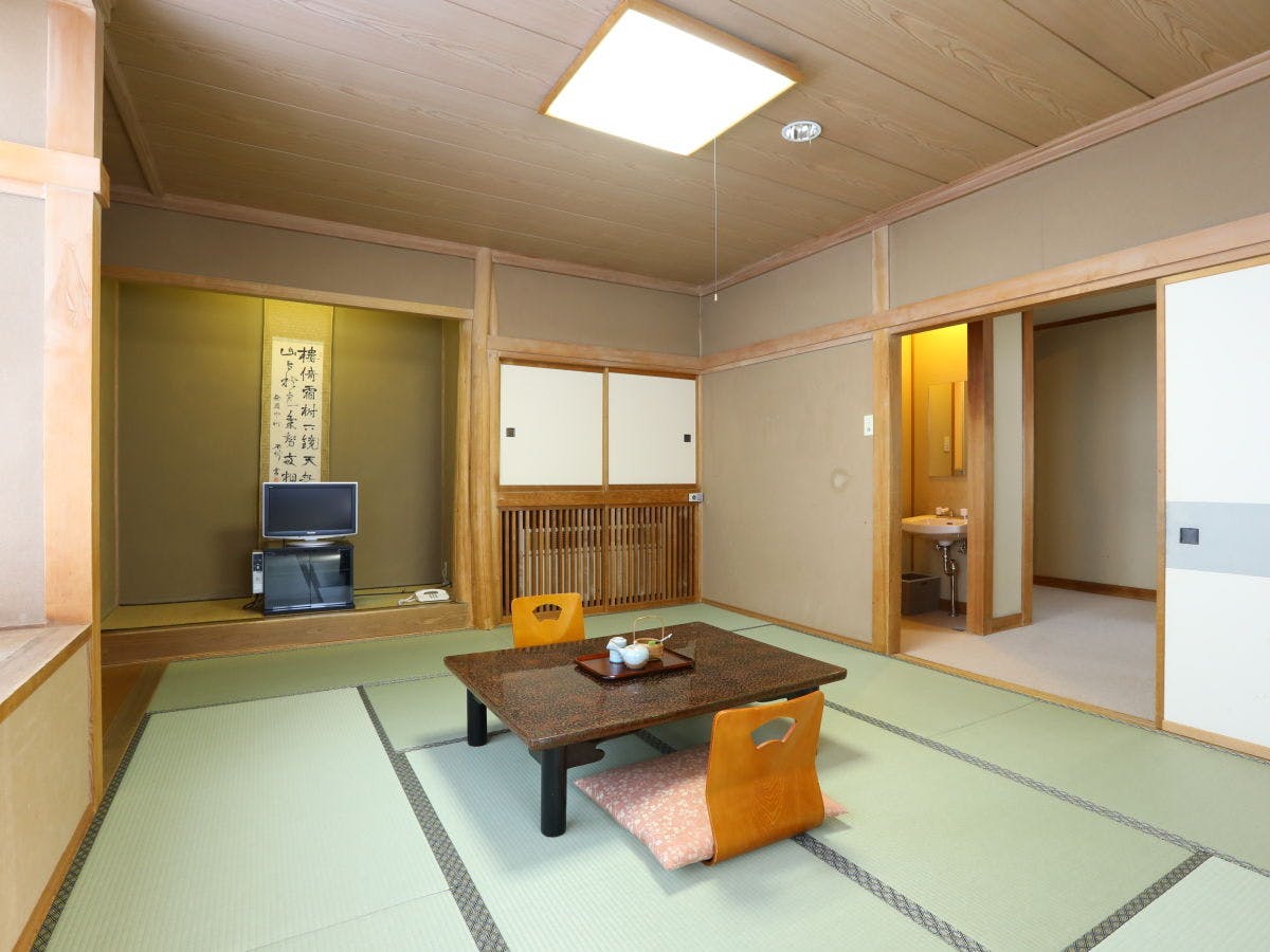 Asahi Inn