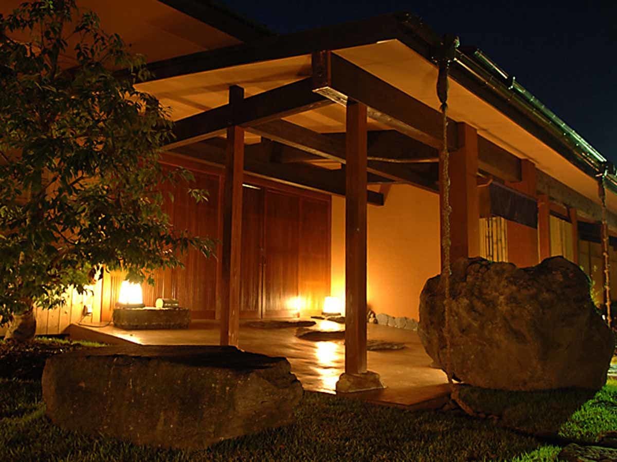 Seasonal Cuisine and Hot Springs Inn Tokiwaso