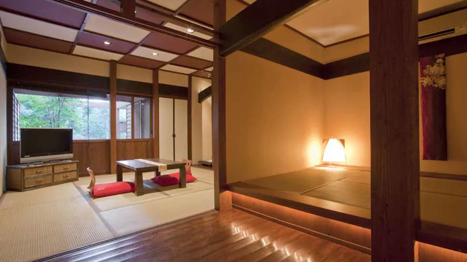 Seasonal Cuisine and Hot Springs Inn Tokiwaso