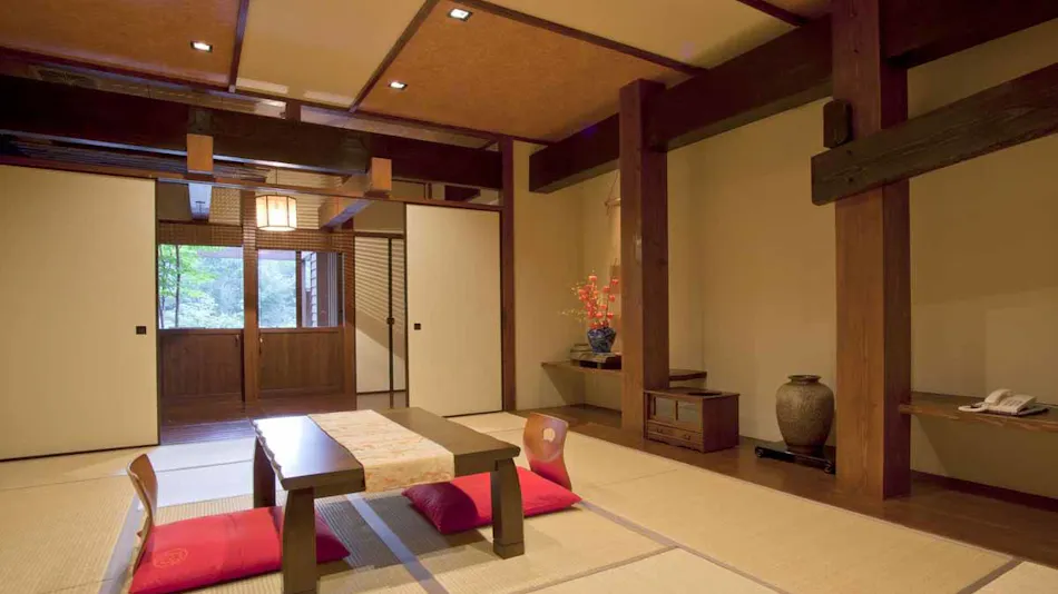 Seasonal Cuisine and Hot Springs Inn Tokiwaso