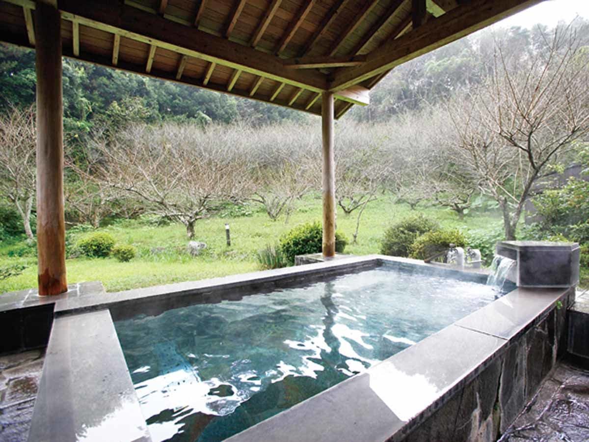 【Pemandian Air Panas Shiroume no Yu】