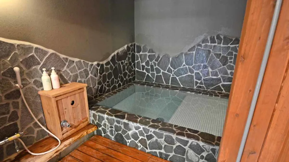 Seasonal Cuisine and Hot Springs Inn Tokiwaso