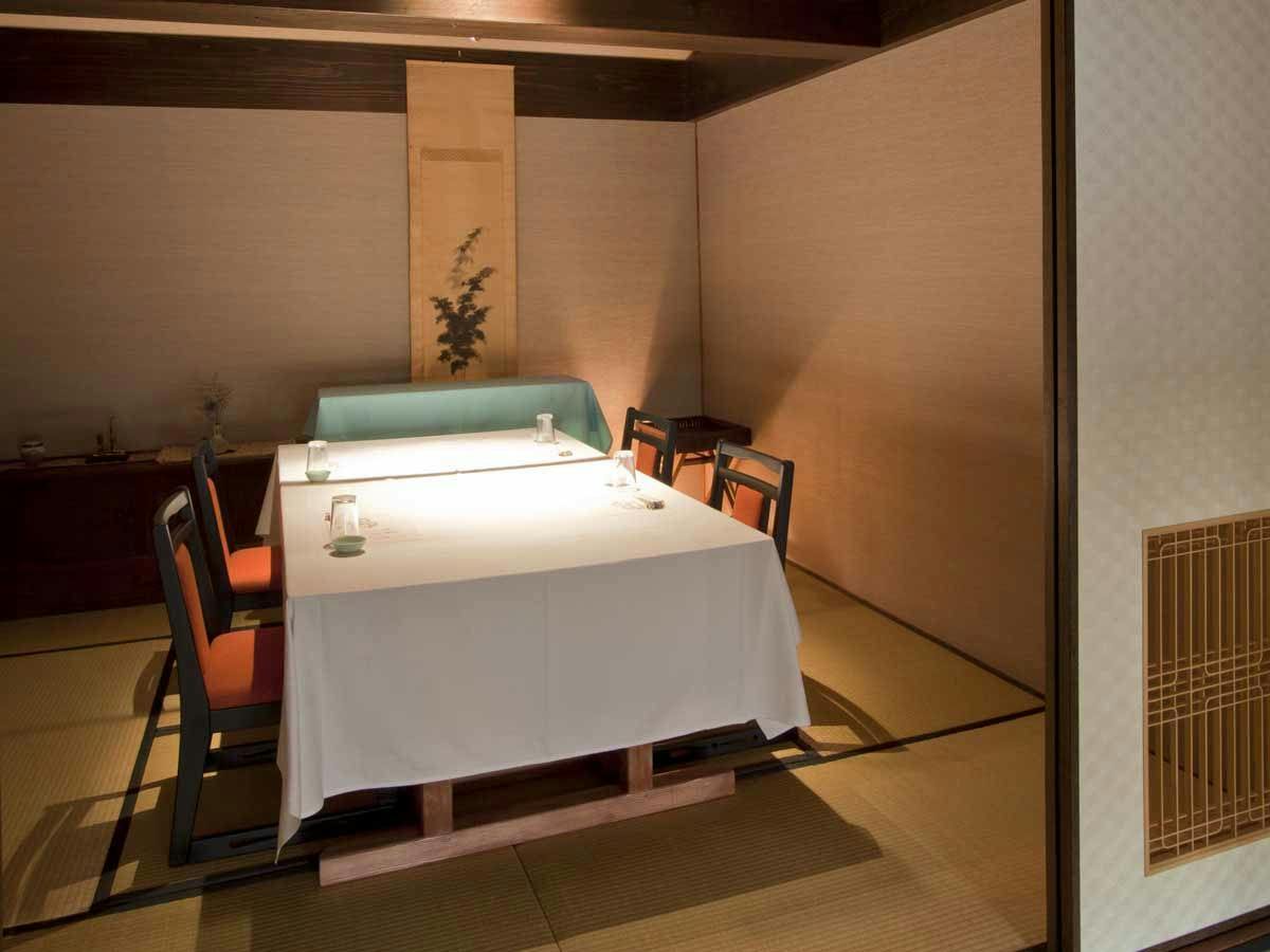 Seasonal Cuisine and Hot Springs Inn Tokiwaso
