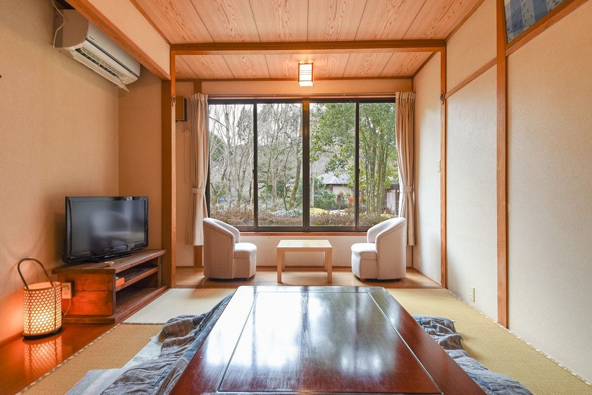 Seasonal Cuisine and Hot Springs Inn Tokiwaso
