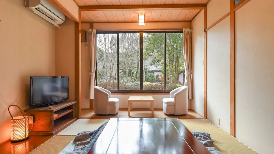 Seasonal Cuisine and Hot Springs Inn Tokiwaso