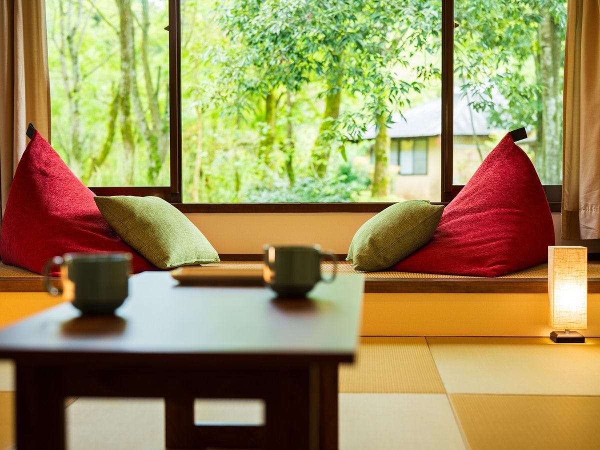 Seasonal Cuisine and Hot Springs Inn Tokiwaso
