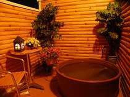 コテージ内の露天風呂