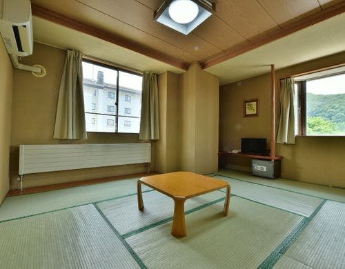 和室（トイレ付）