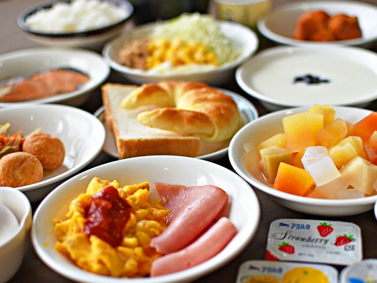 夕食はレストラン ユーグレナ石垣港離島ターミナルの禁煙のお部屋 おすすめホテル 旅館 お得に宿泊予約 Yahoo トラベル