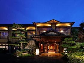 旅館　笛吹川