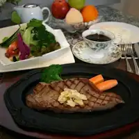 Makan tengah hari stik sirloin ~ Satu contoh ~
