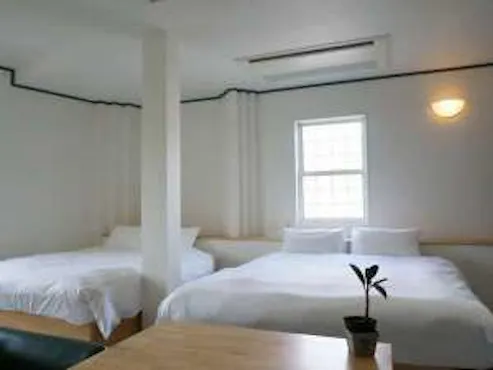 Bilik Twin Gaya Jepun dan Barat