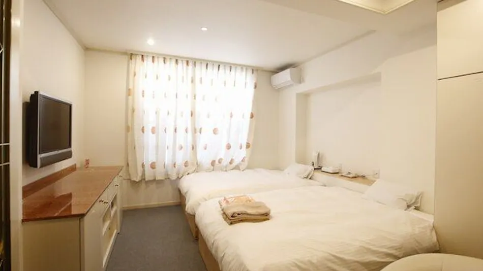 Awaji Island Hotel & Lodge GREENCOZY