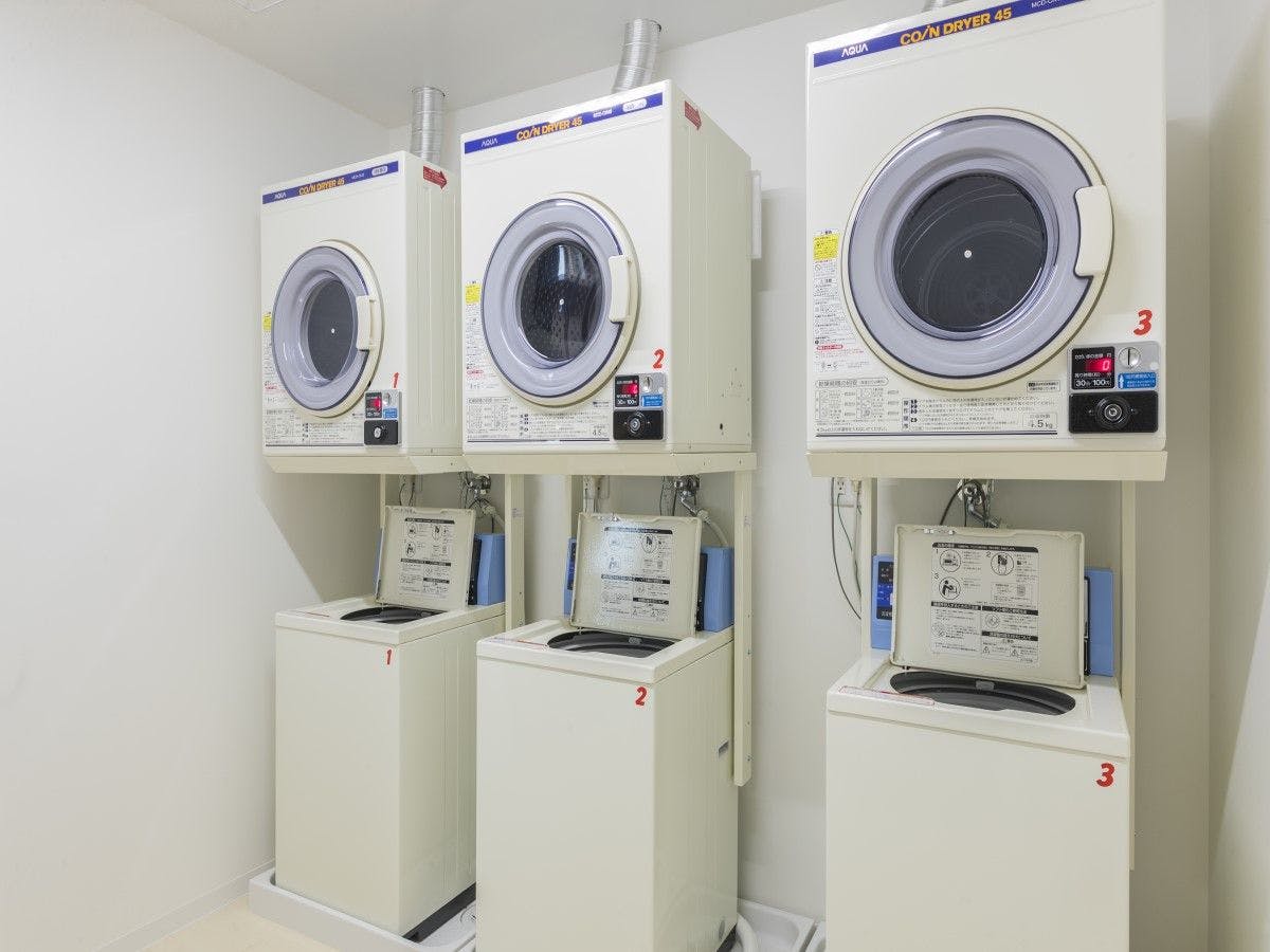 เครื่องซักผ้าหยอดเหรียญชั้น 3