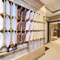 8 jenis bantal pilihan untuk tidur nyenyak