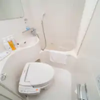 Semua kamar dilengkapi dengan unit kamar mandi.