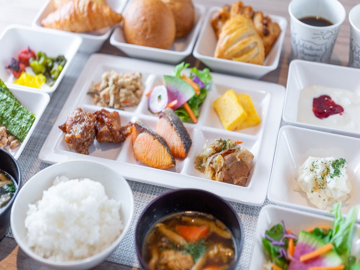 Natural Hot Spring Ushiwaka no Yu Super Hotel Takamatsu Non-Smoking Building