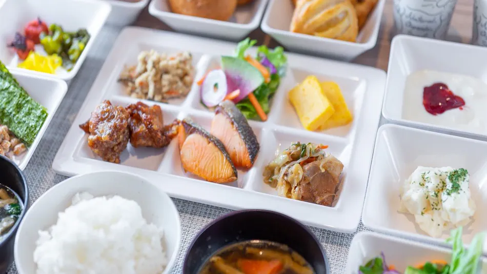 Natural Hot Spring Ushiwaka no Yu Super Hotel Takamatsu Non-Smoking Building