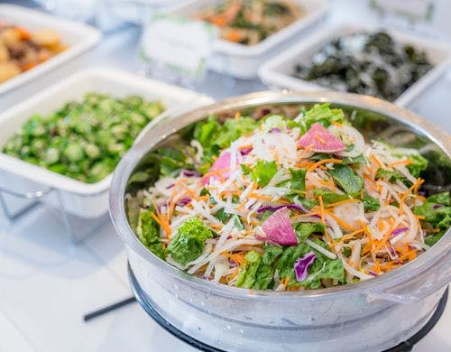 安心・安全の有機JASサラダを使用！