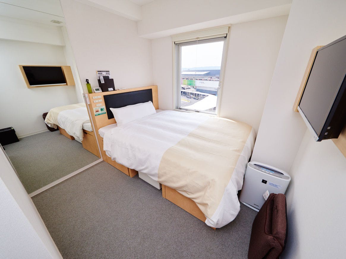 Super Hotel JR Nara Station Front・Sanjo Street