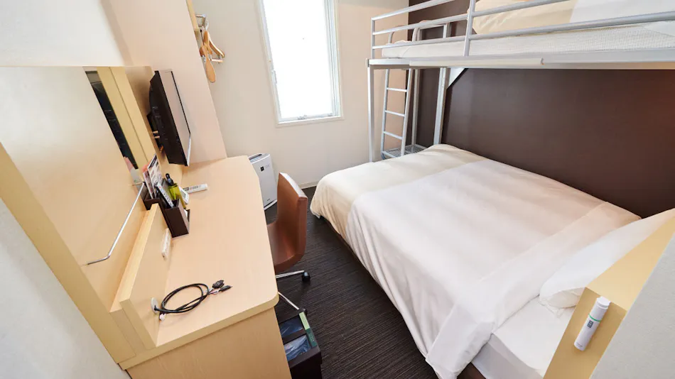 Super Hotel JR Nara Station Front・Sanjo Street