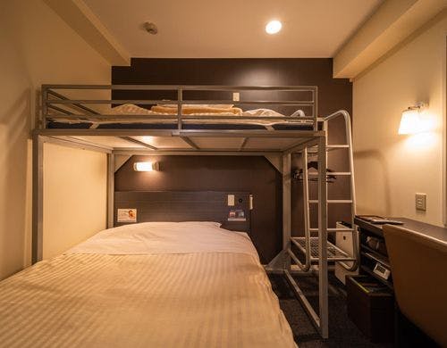 お子様に人気のロフトベッド付です