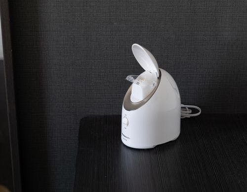 女性に嬉しいナノケアスチーマー