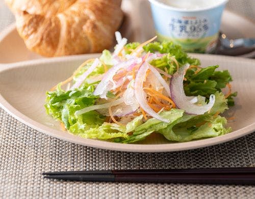 有機ＪＡＳ認定の野菜を使用したサラダ