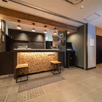 เราจะต้อนรับคุณที่เคาน์เตอร์เช็คอิน