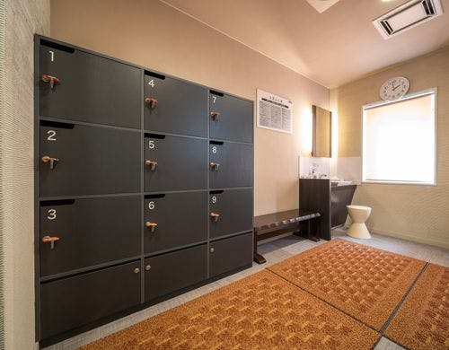 鍵付きロッカーで安心