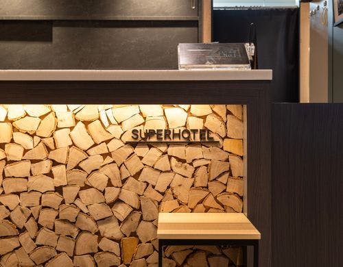 【Smart】チェックイン時の荷物台設置