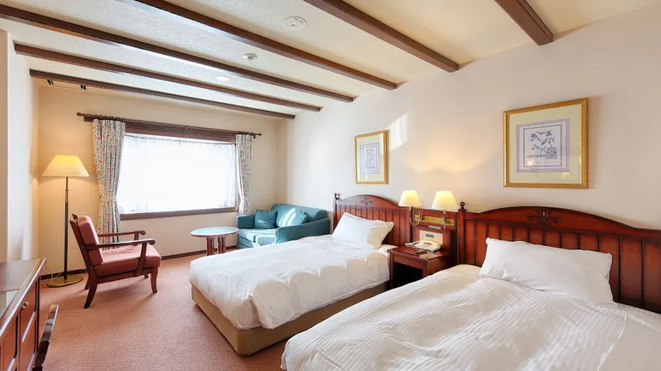 Sun Members Hirugano