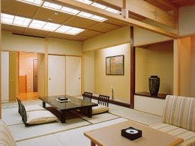 山房　月之瀬