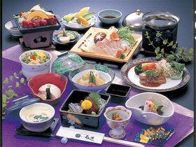 山房　月之瀬