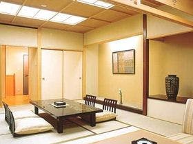 山房　月之瀬