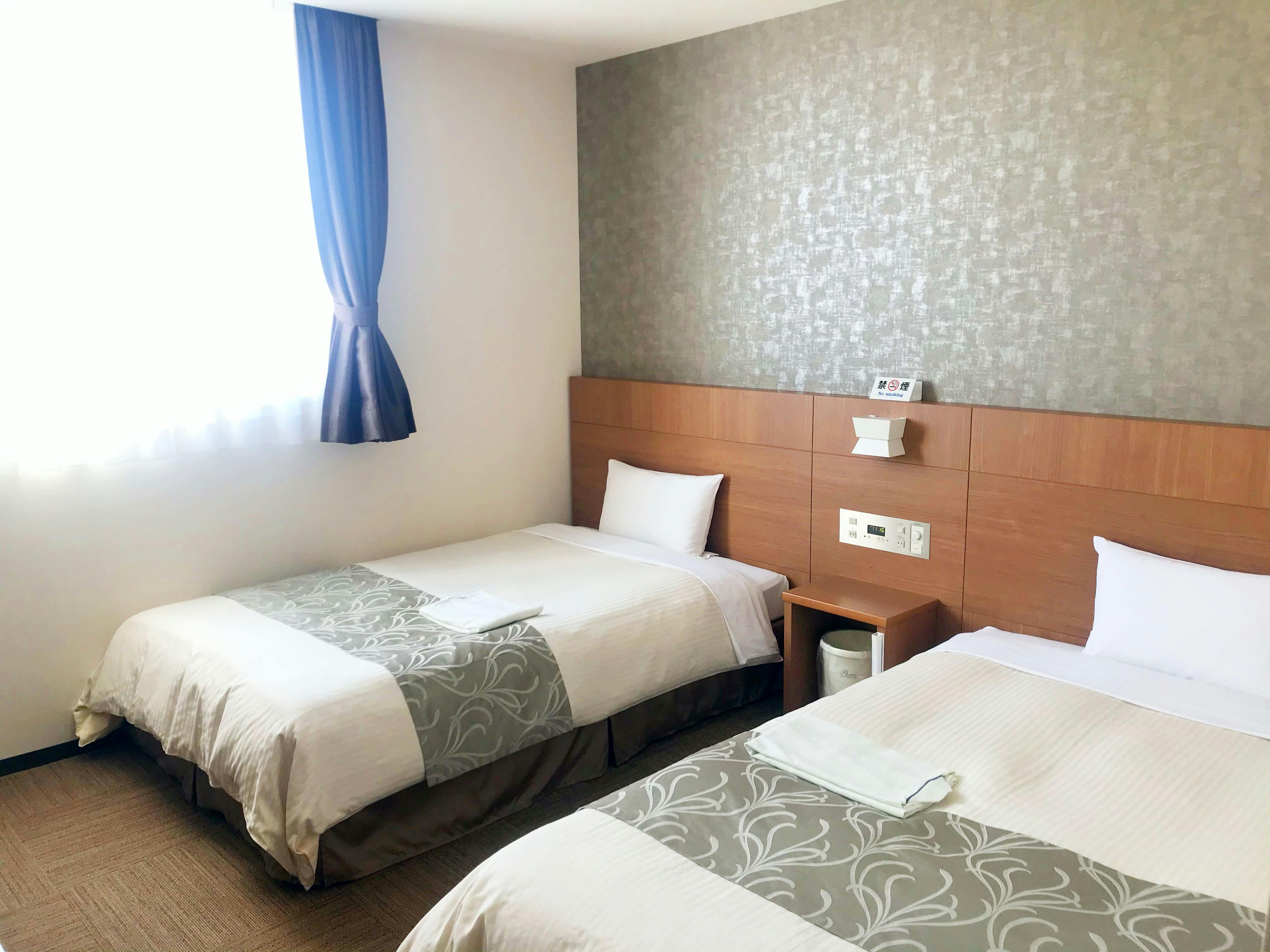 Kamar Twin (Tempat Tidur Lebar 120cm)